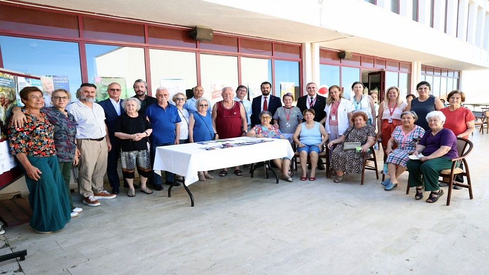 Narlıdere Huzurevi ve Yaşlı Rehabilitasyon Merkezinde Anlamlı Halk Sağlığı Etkinliği